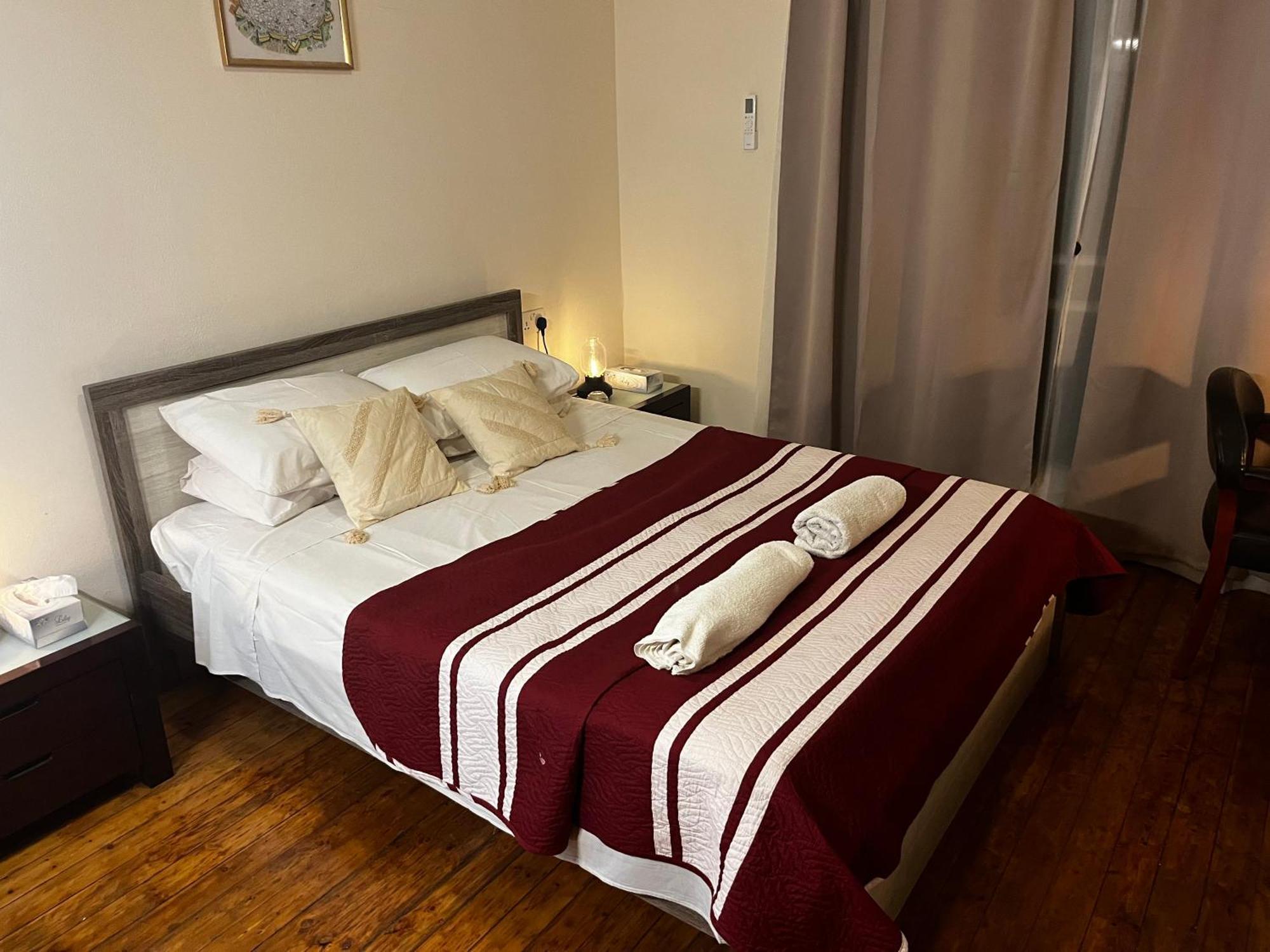 Xanthis Hostel Nicosia City Centre Exterior photo